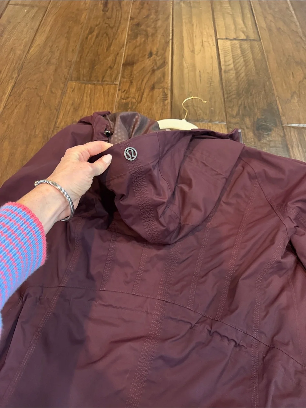 lululemon athletica lightweight hooded